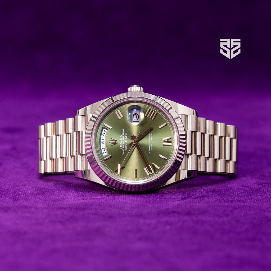 Rolex DayDate 40 White Gold Olive Dial Ref: 228239 2023