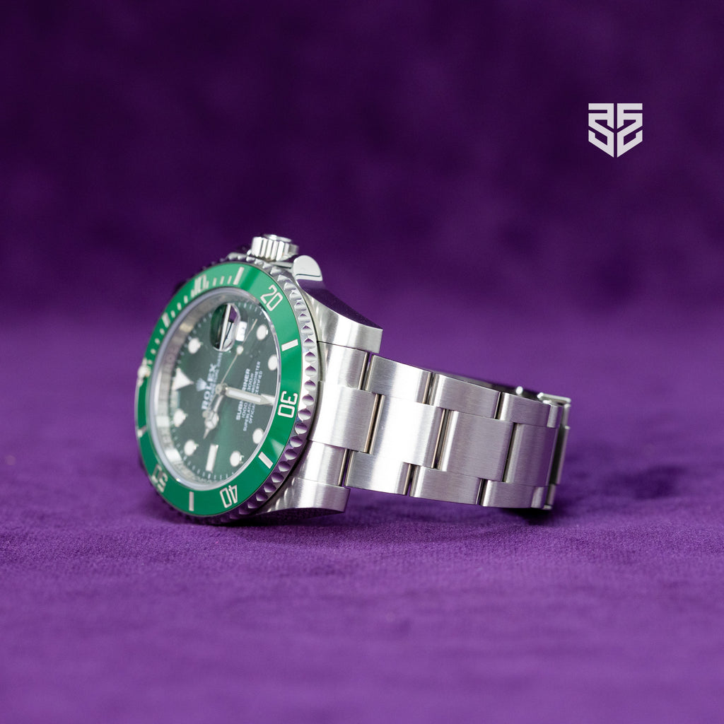 Rolex Submariner 'Hulk' 2020 *NEW CARD*