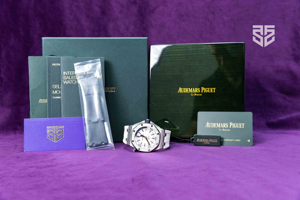 Audemars Piguet Royal Oak Offshore Diver Ref: 15710ST