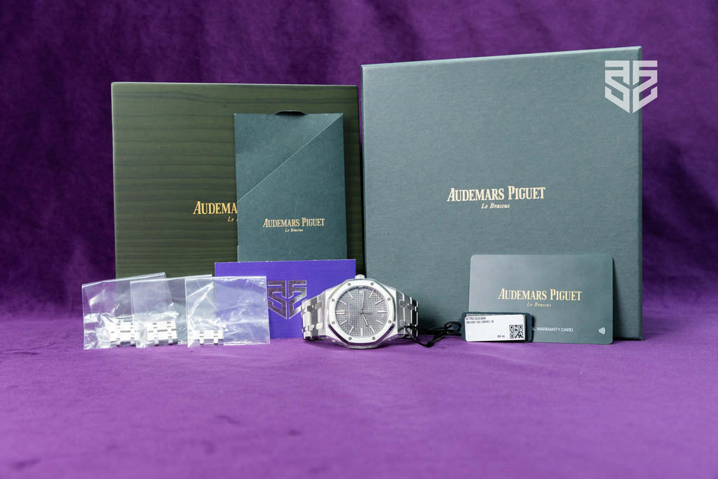 Audemars Piguet Royal Oak 41mm Steel Rhodium Dial Ref: 15510ST 2023