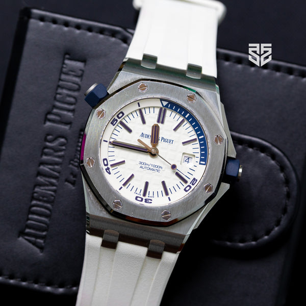 Audemars Piguet Royal Oak Offshore Diver Ref: 15710ST
