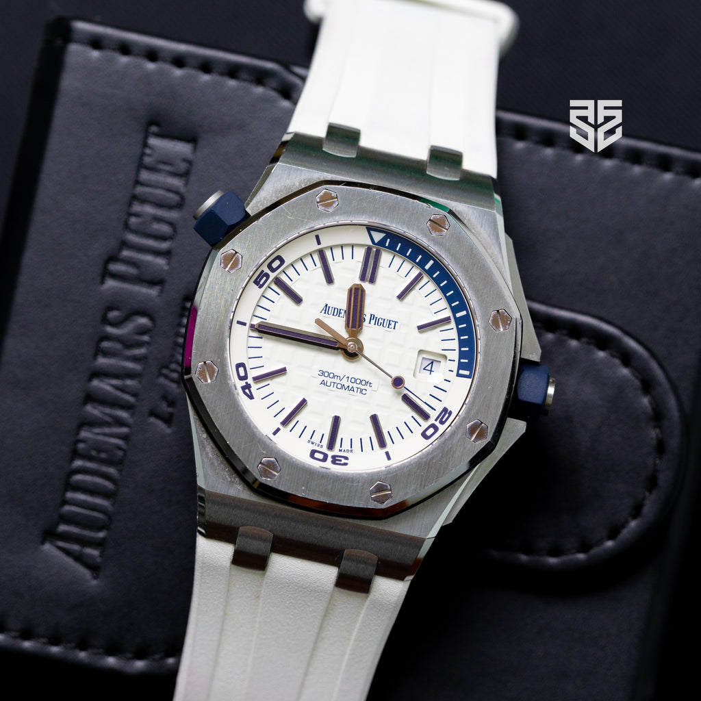 Audemars Piguet Royal Oak Offshore Diver Ref: 15710ST