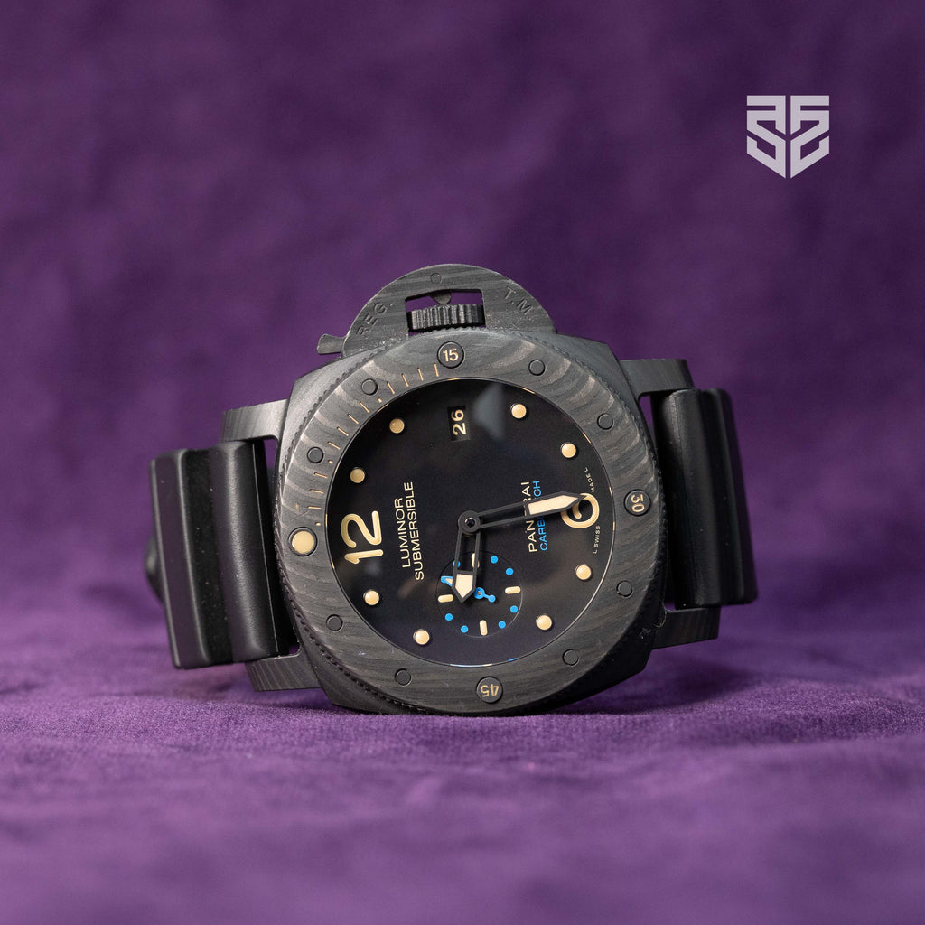 Panerai Luminor Submersible 1950 Carbotech 3 Days Automatic  Ref: PAM00616