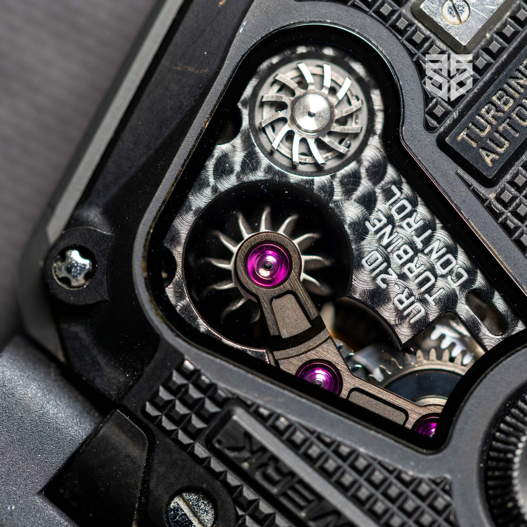 Urwerk Black Hawk UR-210Y Ltd 75 pcs 2016