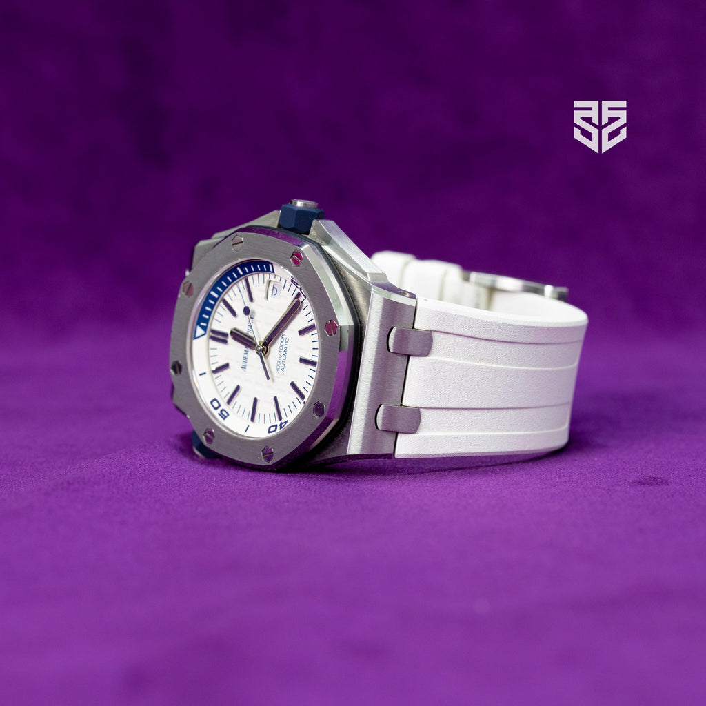 Audemars Piguet Royal Oak Offshore Diver Ref: 15710ST