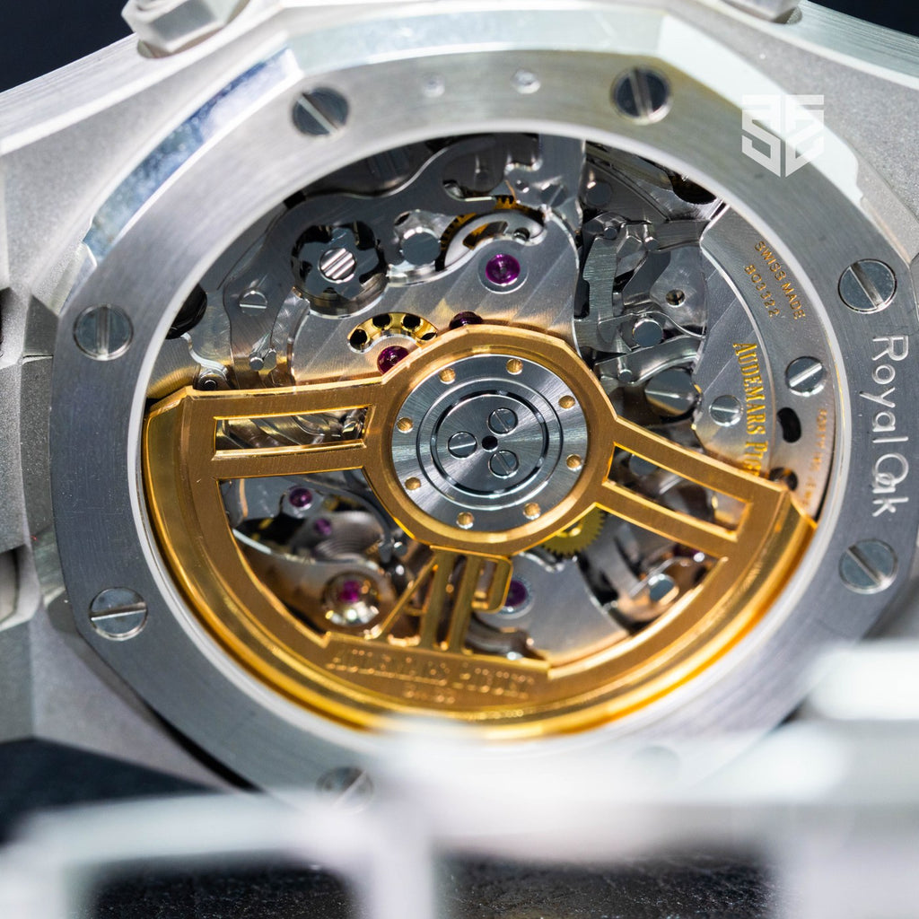Audemars Piguet Royal Oak Chronograph Frosted 26239BC 2021 case profile — The Smiling Second, Melbourne