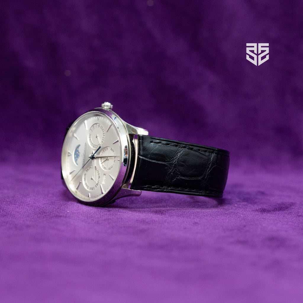 Jaeger-LeCoultre Master Ultra Thin Perpetual case profile — The Smiling Second, Melbourne