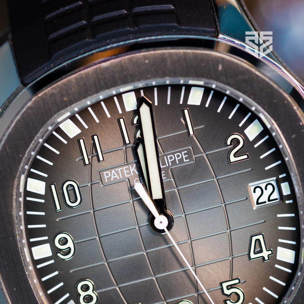 Patek Philippe Aquanaut 5167A 2021 dial detail — The Smiling Second, Melbourne