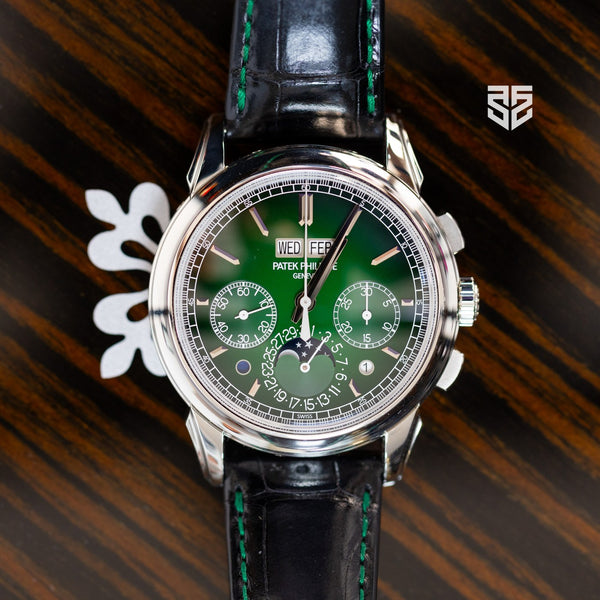 Patek Philippe Perpetual Calendar Chronograph 5270P 2022 pre-owned — The Smiling Second, Melbourne