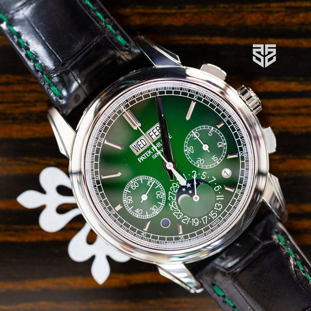 Patek Philippe Perpetual Calendar Chronograph 5270P case angle — The Smiling Second, Melbourne
