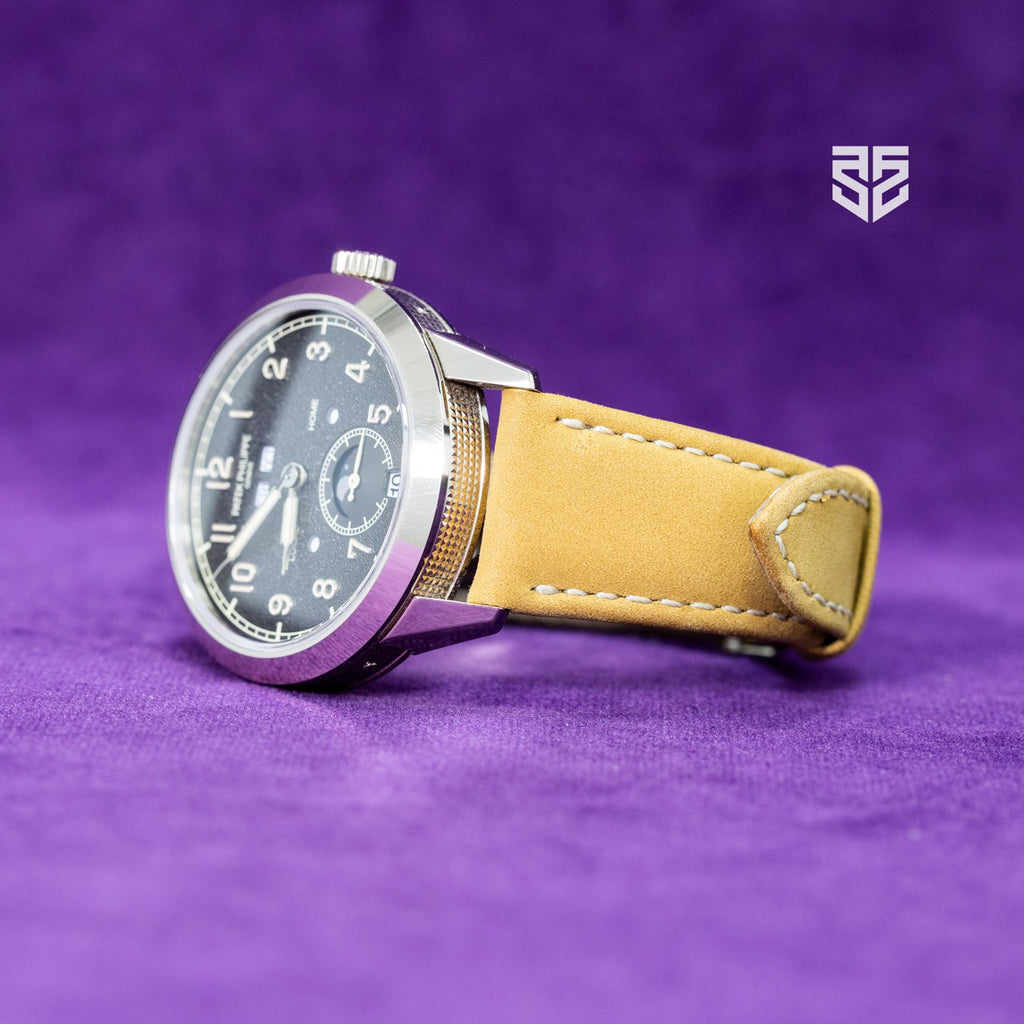 Patek Philippe Annual Calendar Travel Time 5326G case profile — The Smiling Second, Melbourne