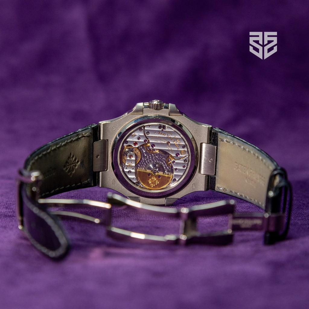 Patek Philippe Nautilus 5712G strap and buckle — The Smiling Second, Melbourne