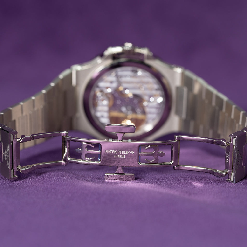 Patek Philippe Nautilus Perpetual Calendar 5740/1G 2023 detail — The Smiling Second, Melbourne