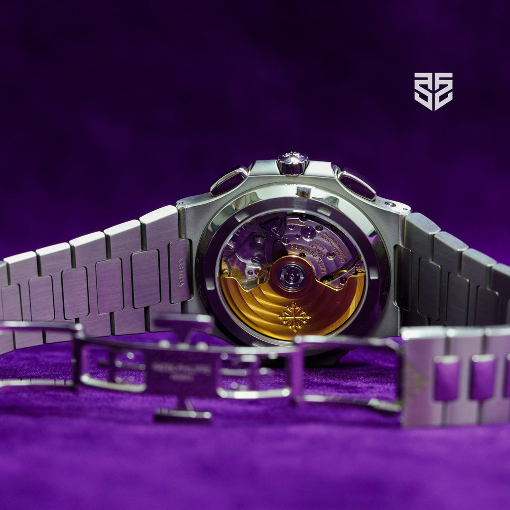 Patek Philippe Nautilus 5990/1A 2024 bracelet clasp — The Smiling Second, Melbourne