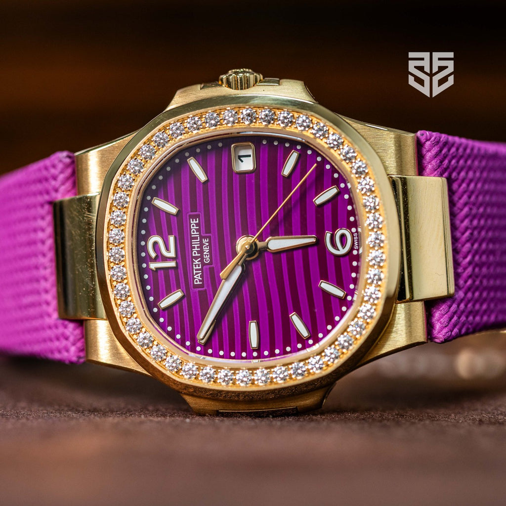 Patek Philippe Ladies Nautilus 7010R-013 dial — The Smiling Second, Melbourne