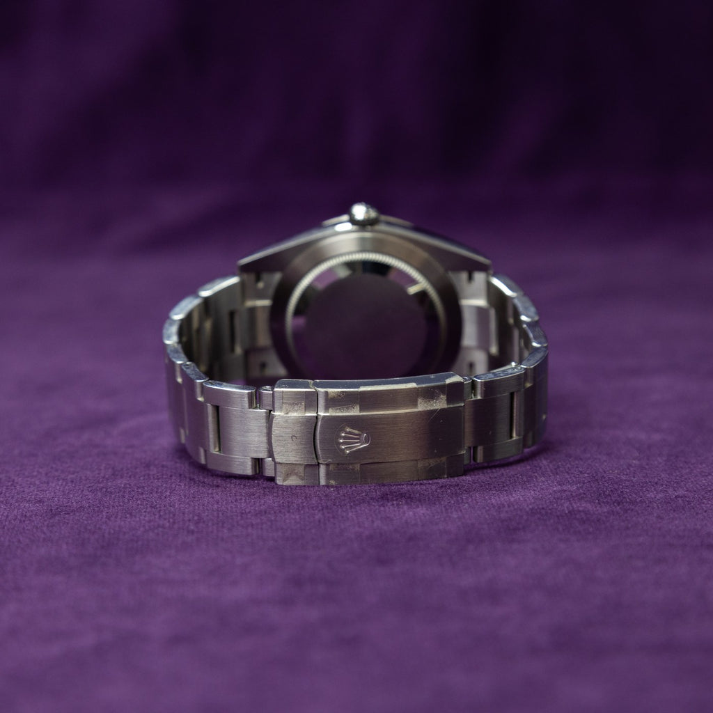 Rolex Oyster Perpetual 41 124300 bracelet clasp — The Smiling Second, Melbourne