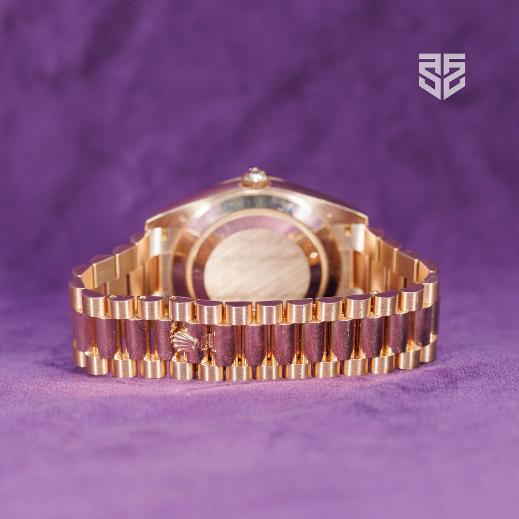 Rolex Day-Date 40 Everose Olive 228235 2023 caseback and bracelet — The Smiling Second, Melbourne
