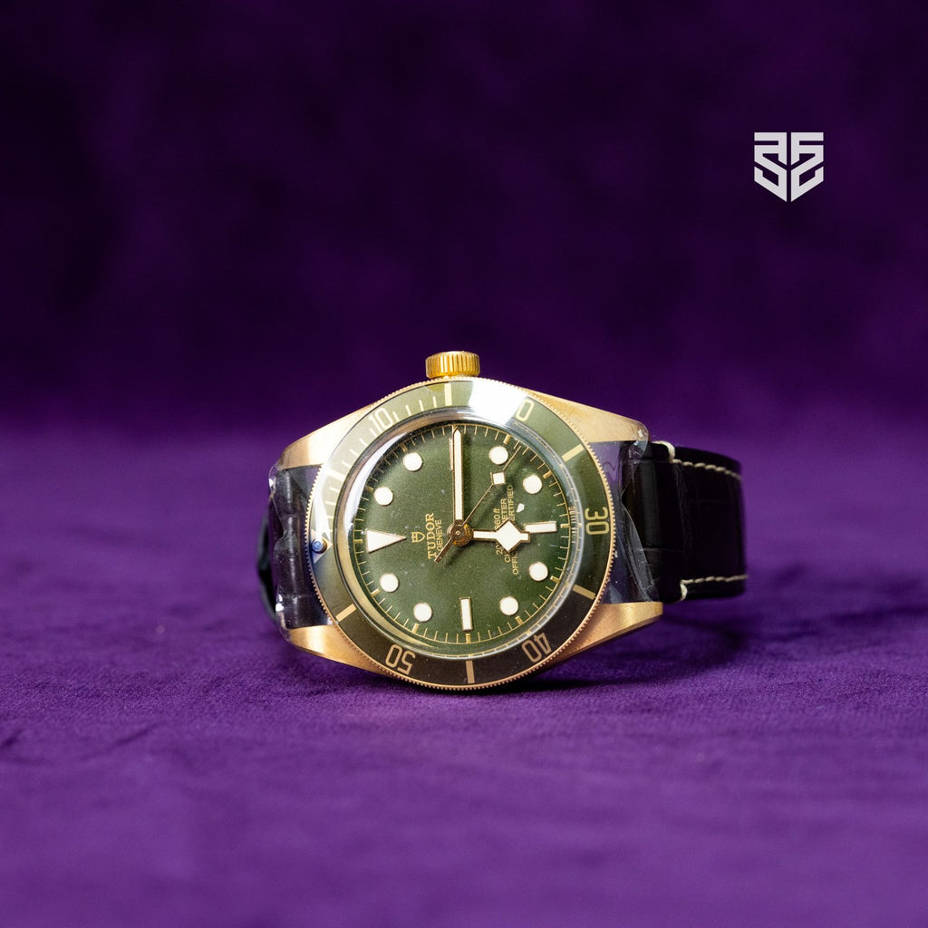 Tudor Black Bay 58 79018V dial — The Smiling Second, Melbourne
