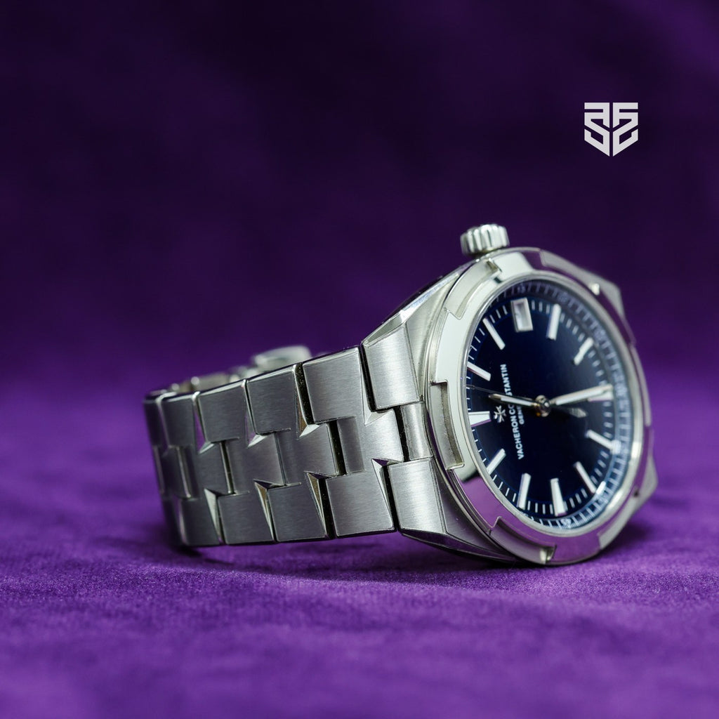 Vacheron Constantin Overseas 4500V case profile — The Smiling Second, Melbourne