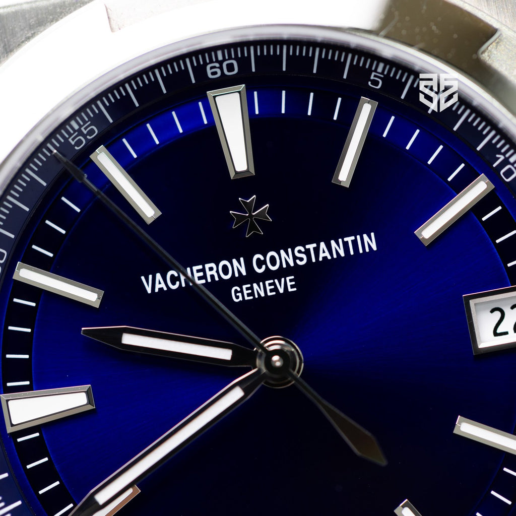 Vacheron Constantin Overseas 4520V dial detail — The Smiling Second, Melbourne